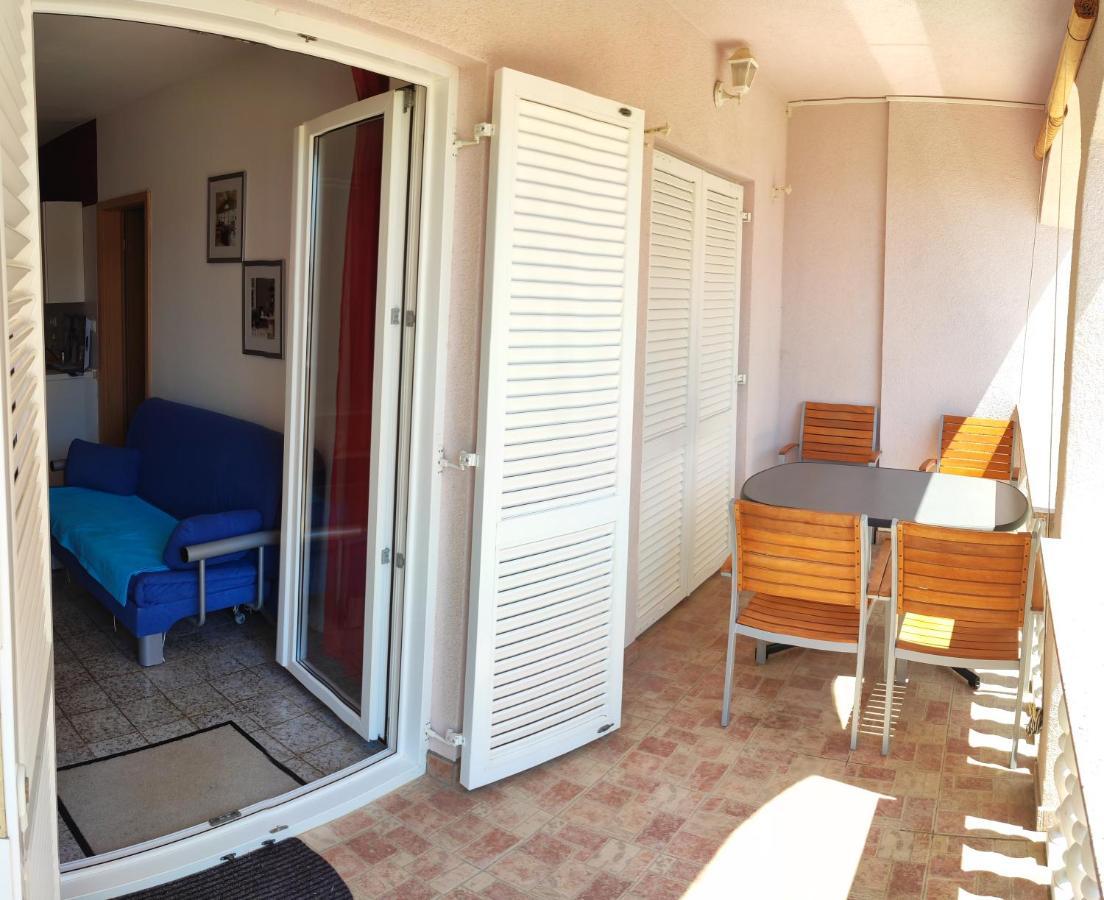 Apartmani Sabira Novi Vinodolski Exterior photo