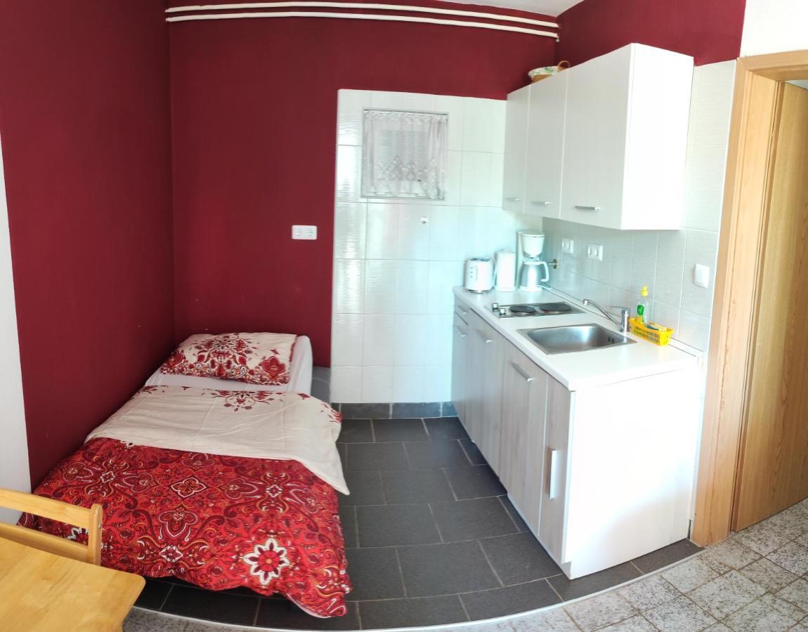 Apartmani Sabira Novi Vinodolski Exterior photo