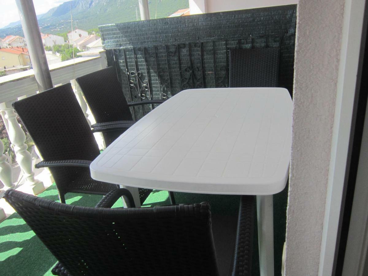 Apartmani Sabira Novi Vinodolski Exterior photo